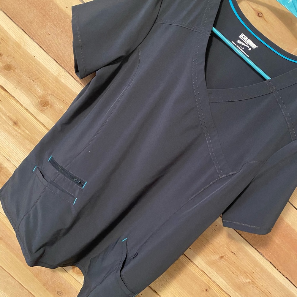 SCRUBSTAR top